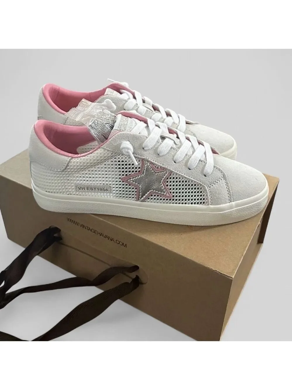 VINTAGE HAVANA-FREE Sneakers-7.5-neon pink pop. Brand new - Picture 2 of 8